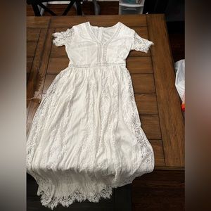 White lace Maxi dress